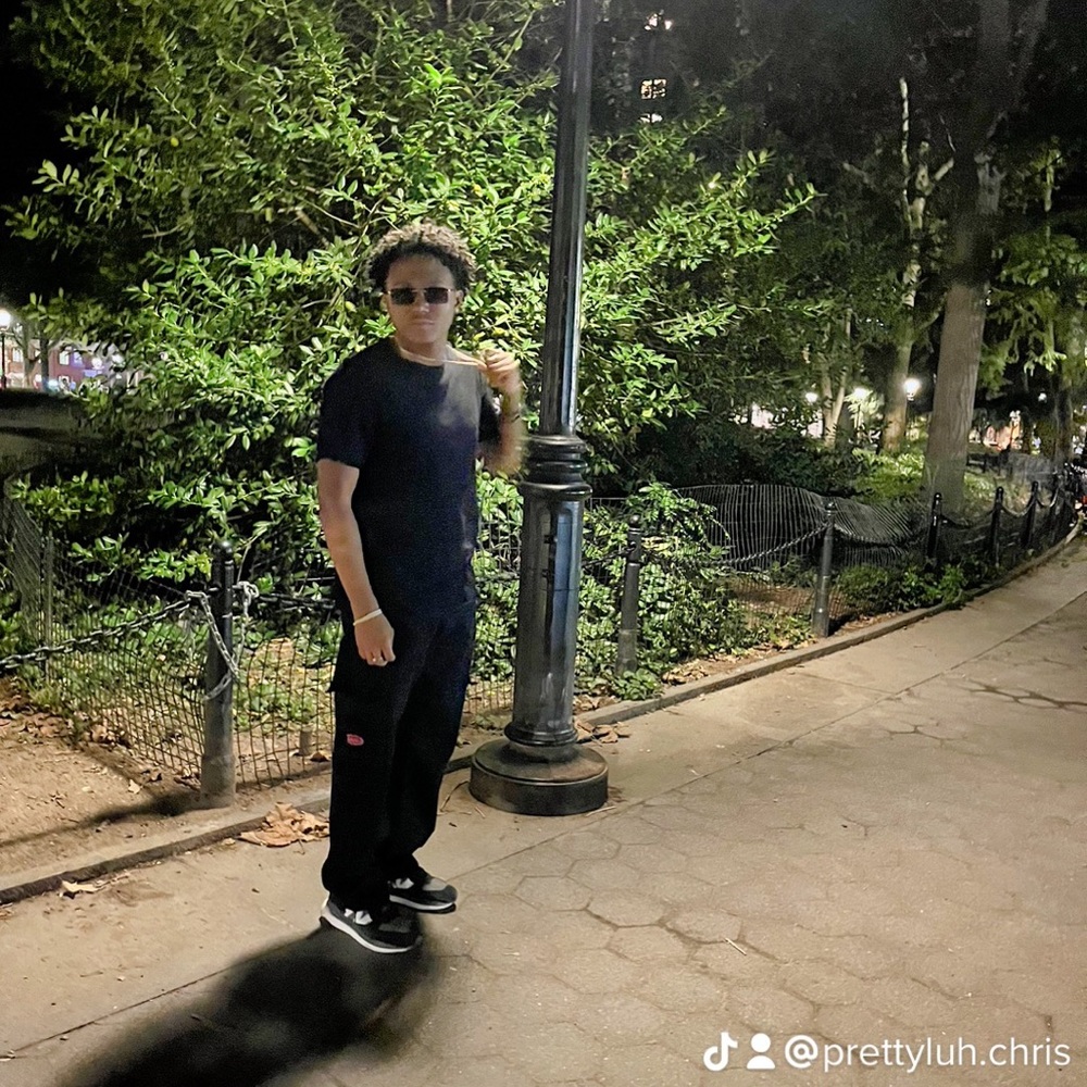 Meet your Posher, Christopher